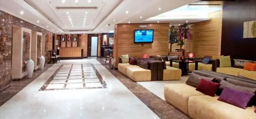 Mira Awan Hotel image
