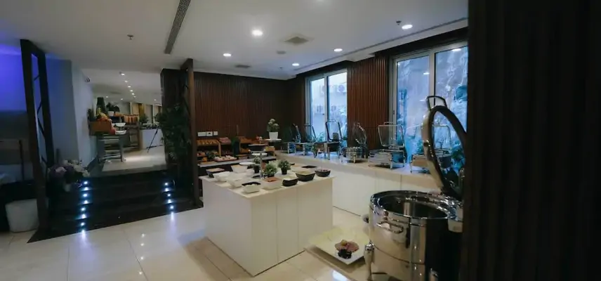 Nour Al Thuria Hotel image