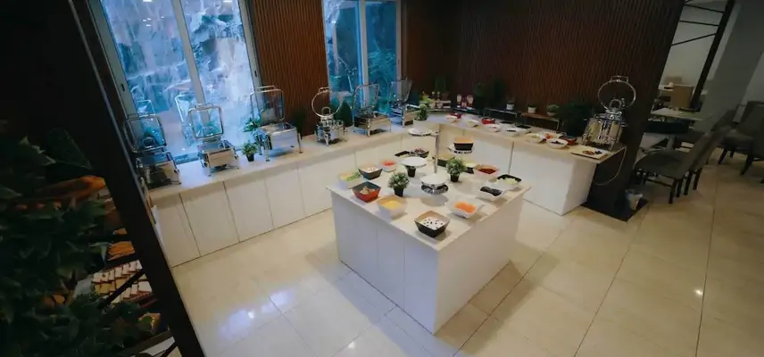 Nour Al Thuria Hotel image