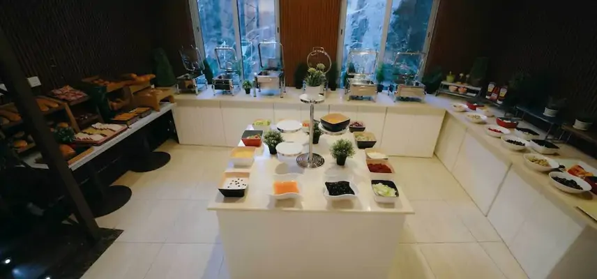 Nour Al Thuria Hotel image