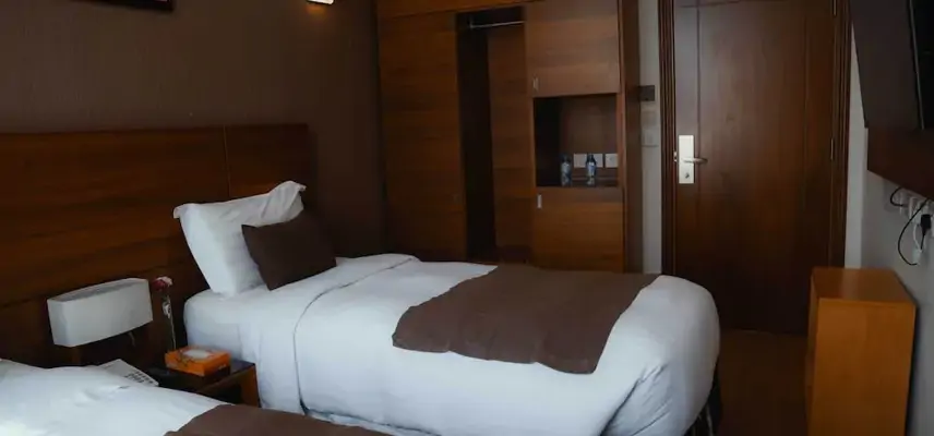 Nour Al Thuria Hotel image