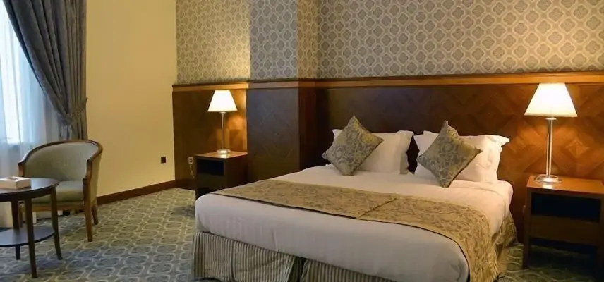 Nozol Royal Inn Hotel image