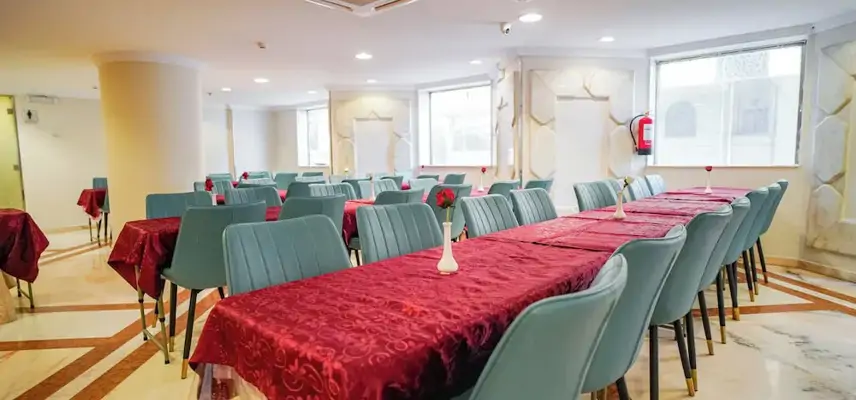 Osturat Emaar Hotel image
