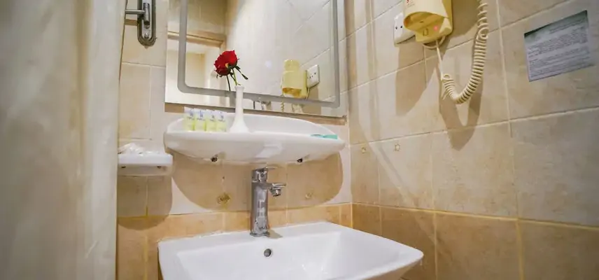 Osturat Emaar Hotel image