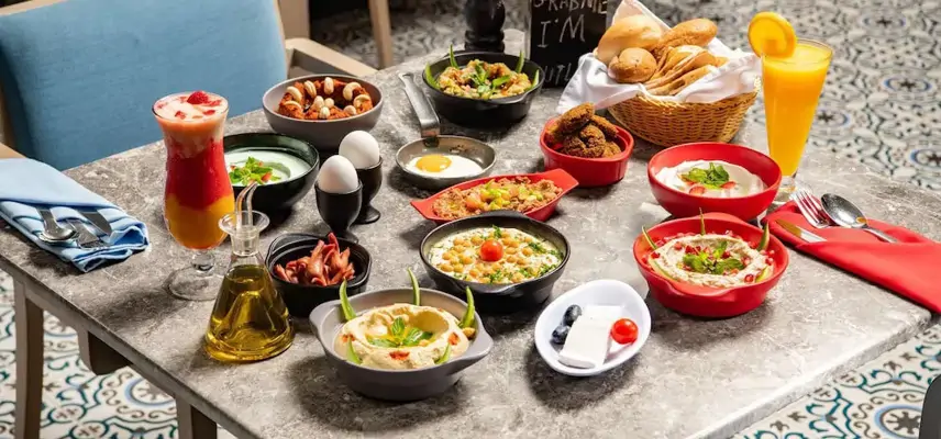 Park Inn by Radisson Makkah Aziziyah | 5-Star Umrah Hotel image