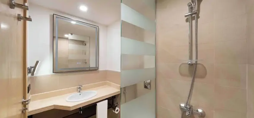 Park Inn by Radisson Makkah Thakher Alsharqi image