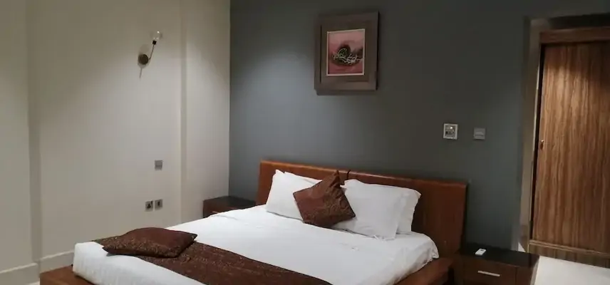 Rahhal Hotel Suites image