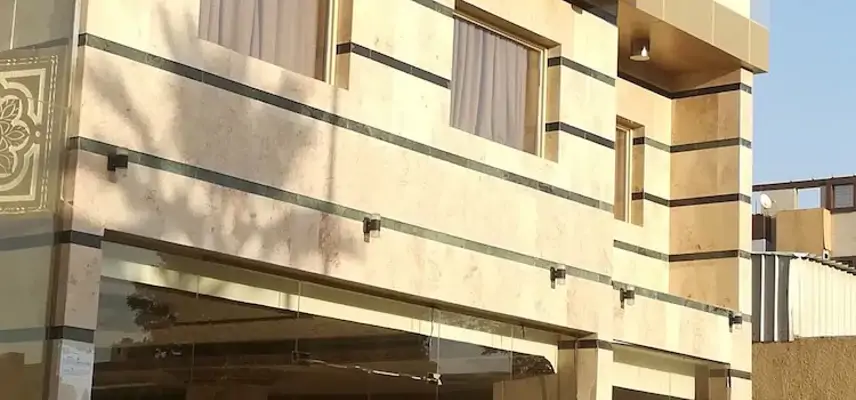 Revan Hotel image