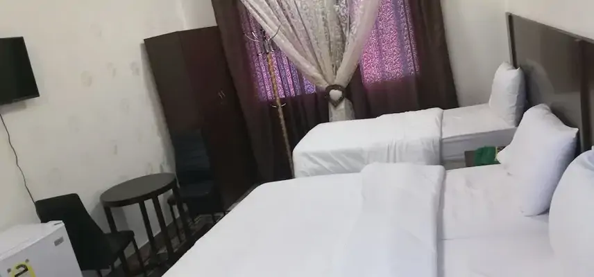 Revan Hotel image
