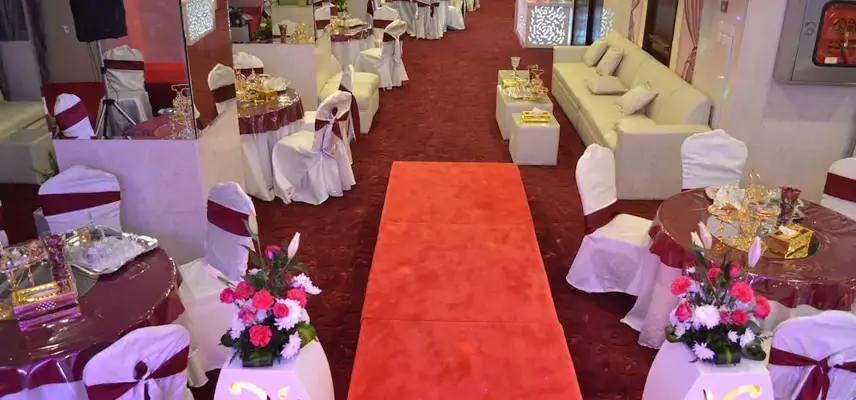 Royal Al Mashaer Hotel image