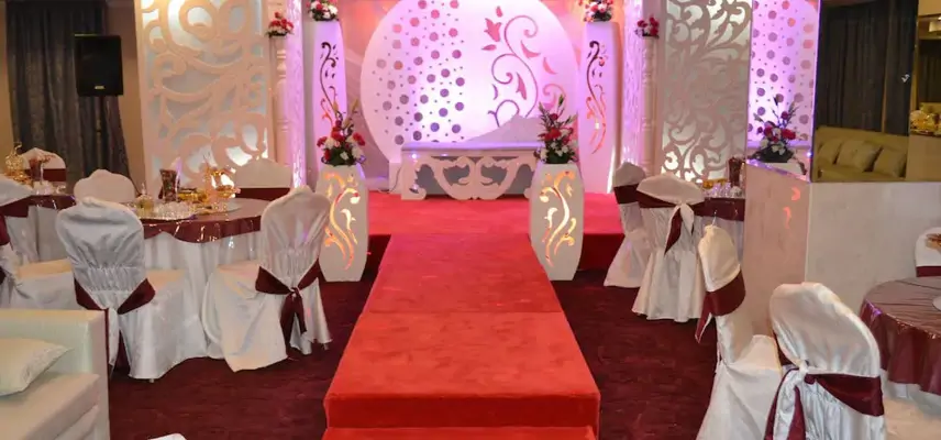 Royal Al Mashaer Hotel image