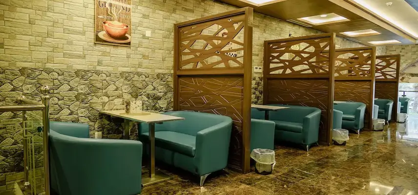 Royal Al Mashaer Hotel image