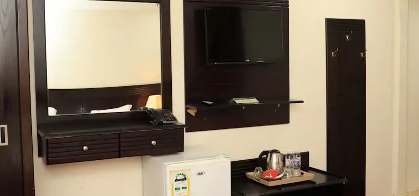 Royal Al Mashaer Hotel image