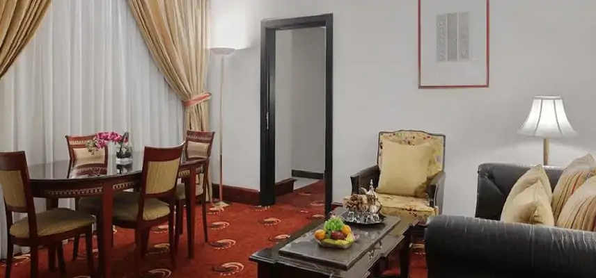 Shohada Hotel. image