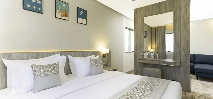 The Seasons Hotel image
