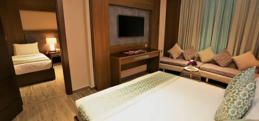 Violet Al Shisha Hotel image