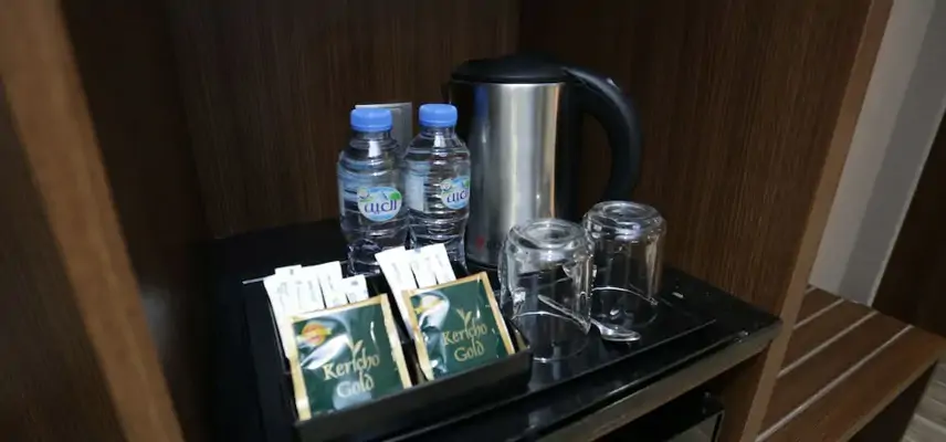 Violet Al Shisha Hotel image