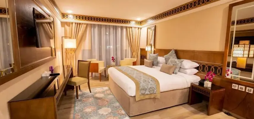 Violet Hotel image