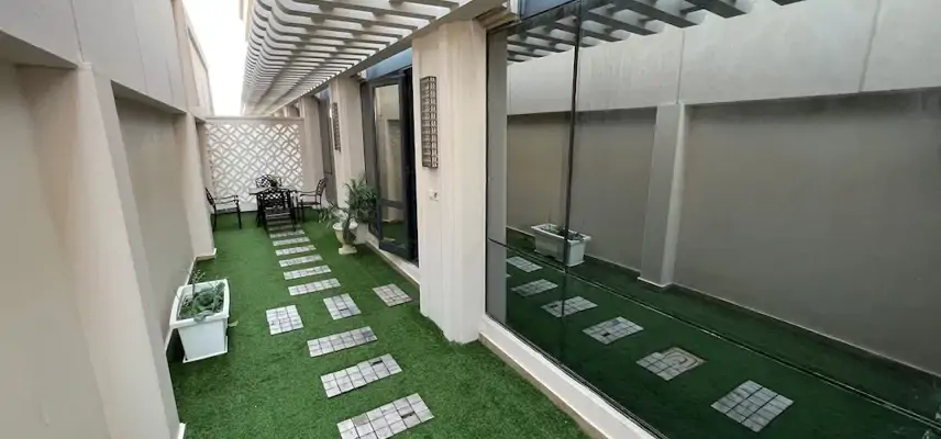 Violet Hotel image