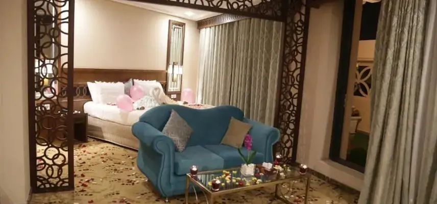 Violet Hotel image