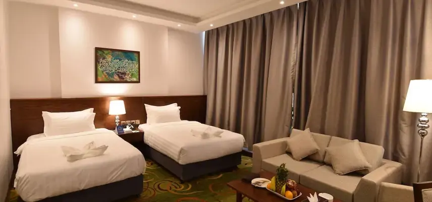 Zaha Al Munawara Hotel image