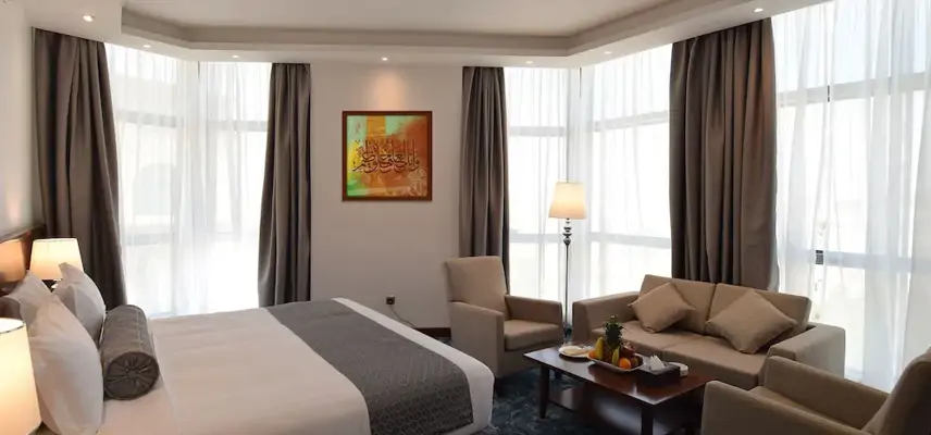 Zaha Al Munawara Hotel image