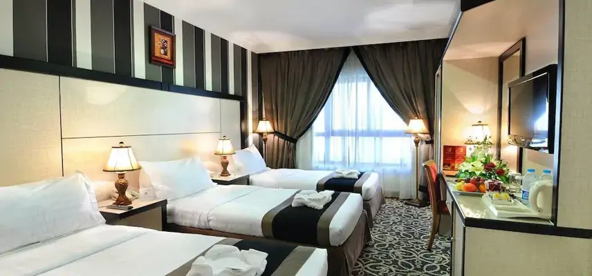Zowar International Hotel image