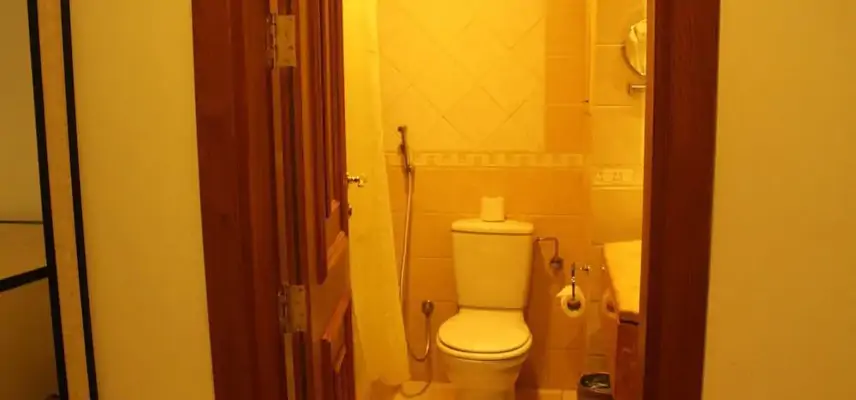 Zowar International Hotel image